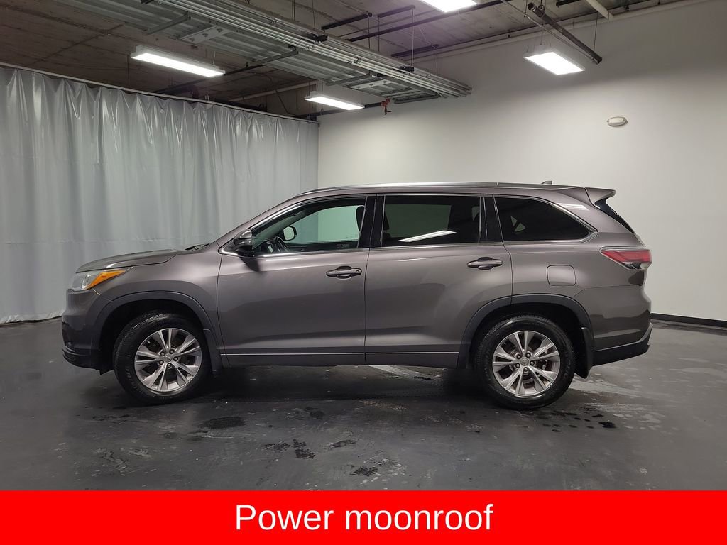 Used 2015 Toyota Highlander XLE image 5