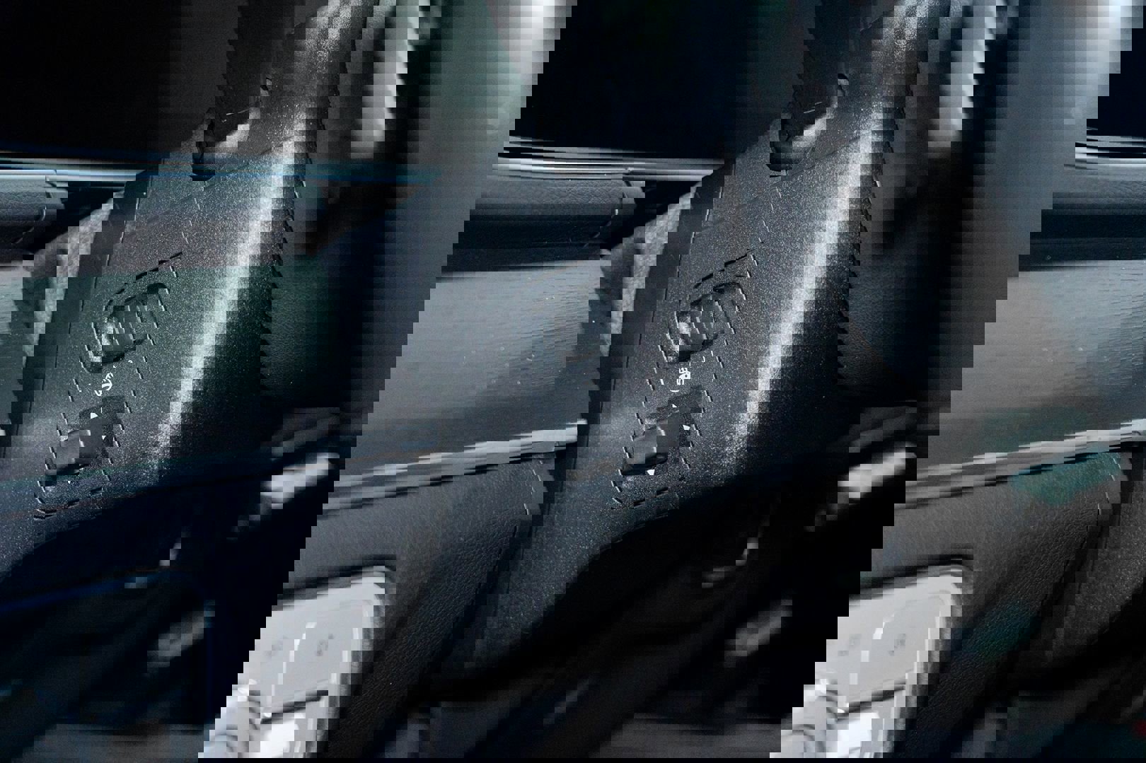 Used 2020 Mercedes-Benz GLS 450 4MATIC w/ Convenience Package image 20