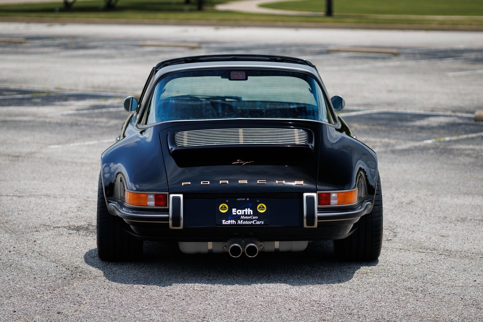 Used 1992 Porsche 911 Targa RWD image 8