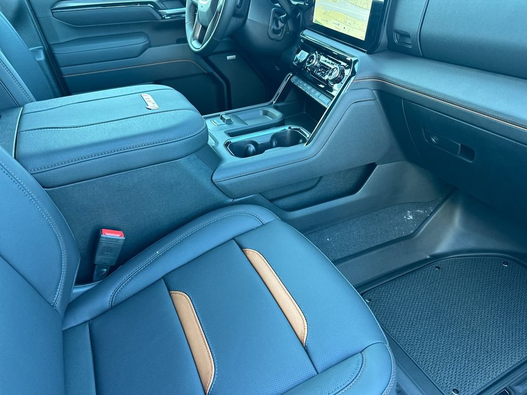 New 2026 GMC Sierra 2500 AT4 w/ AT4 Premium Plus Package AWD/4WD image 16