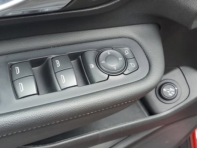 Certified 2023 GMC Terrain SLT w/ LPO, Floor Liner Package AWD/4WD image 17