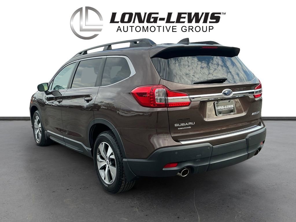 Used 2021 Subaru Ascent Premium w/ Convenience Package image 4