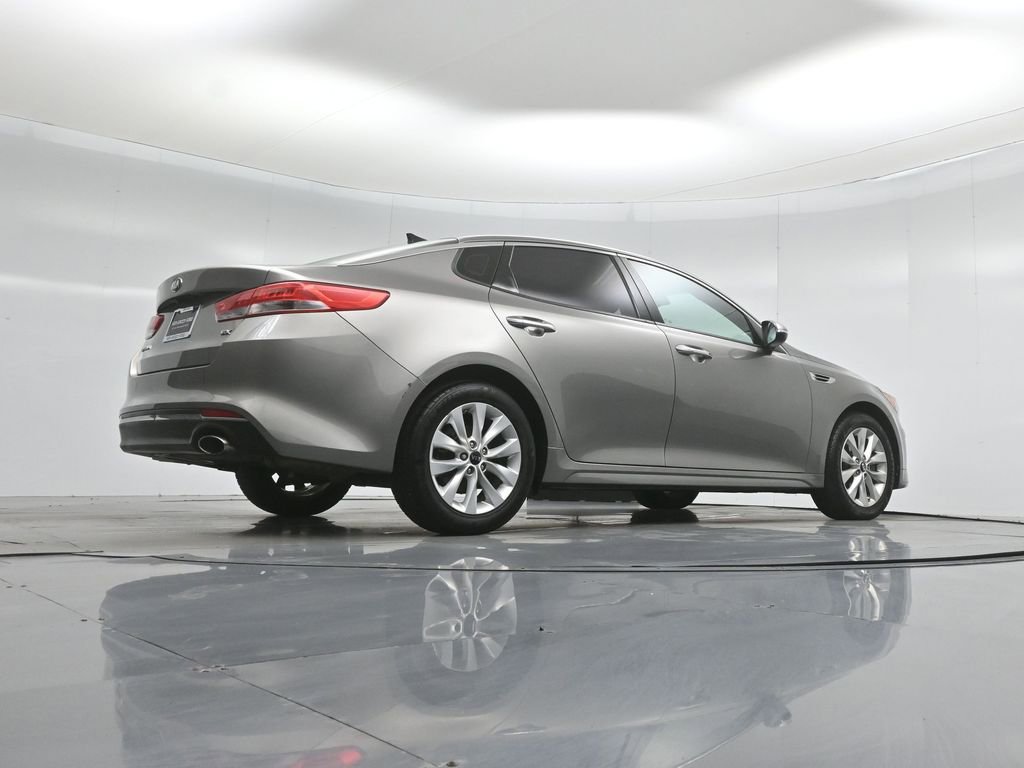 Used 2016 Kia Optima EX w/ Premium Package image 48