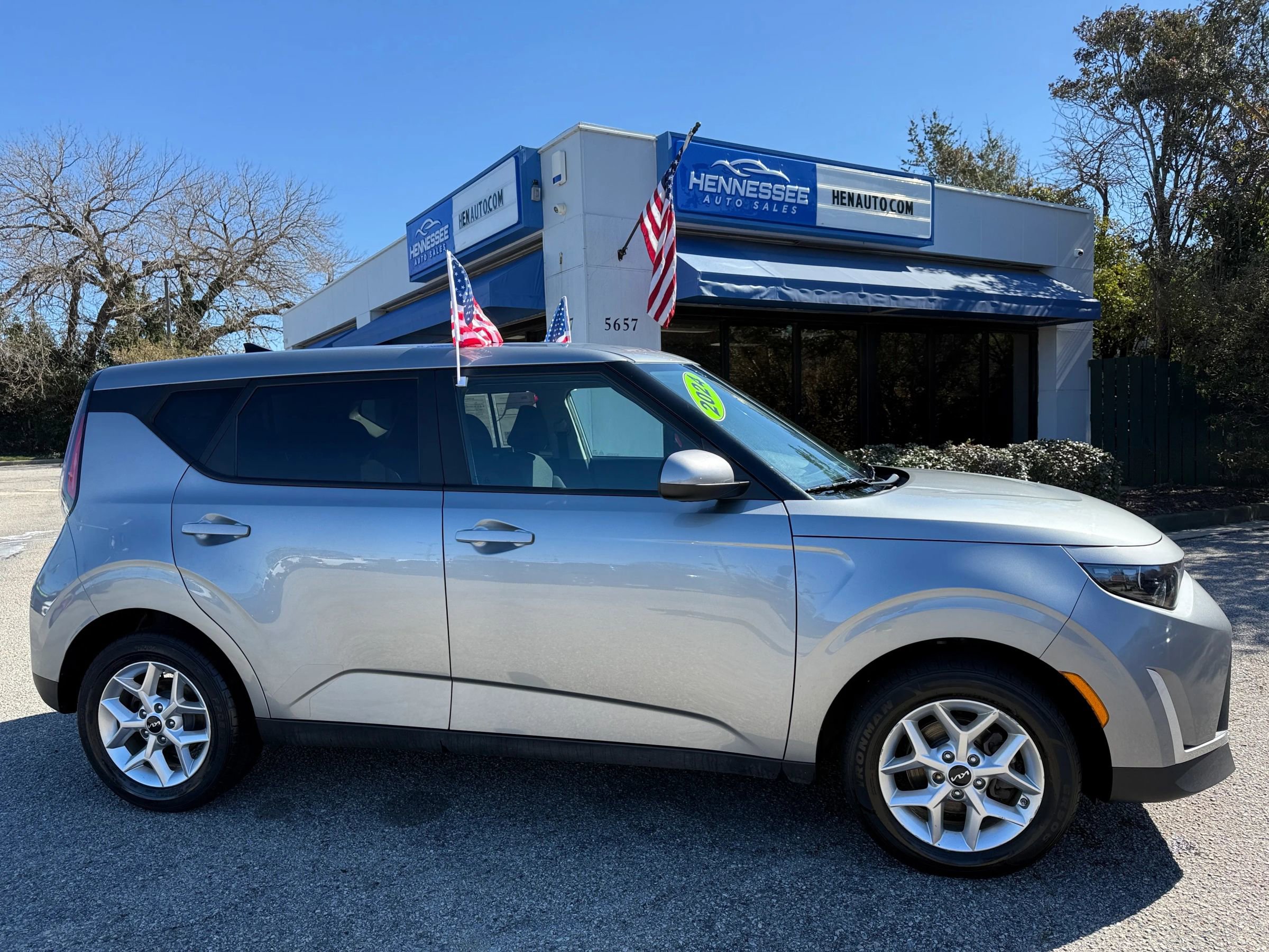 Used 2024 Kia Soul LX w/ Option Group 015 image 12