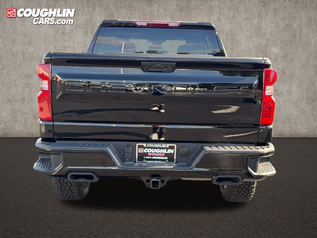 New 2026 Chevrolet Silverado 1500 Custom Trail Boss w/ Dark Appearance Package AWD/4WD image 6