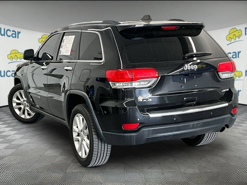 Used 2017 Jeep Grand Cherokee Limited AWD/4WD image 4