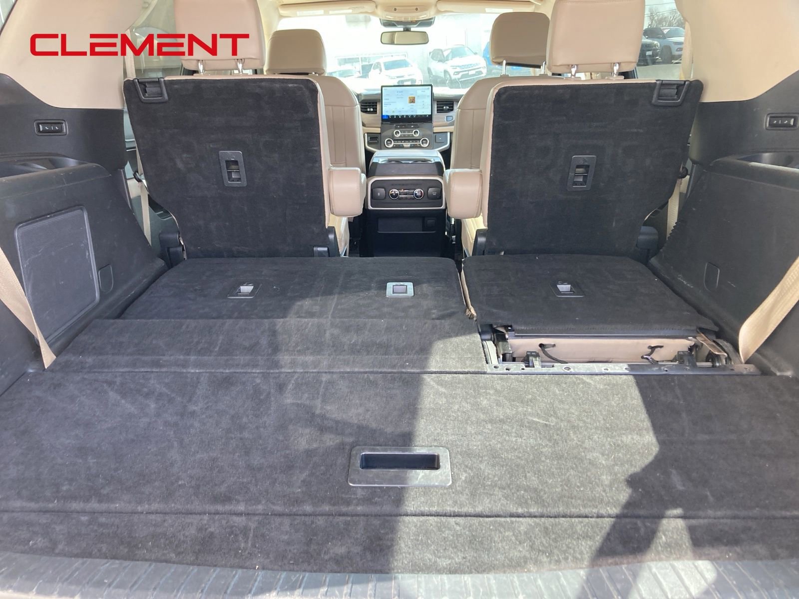 Used 2024 Ford Expedition Limited image 54