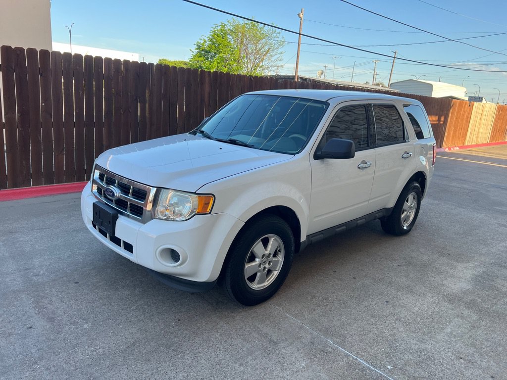 Used 2012 Ford Escape XLS FWD image 3