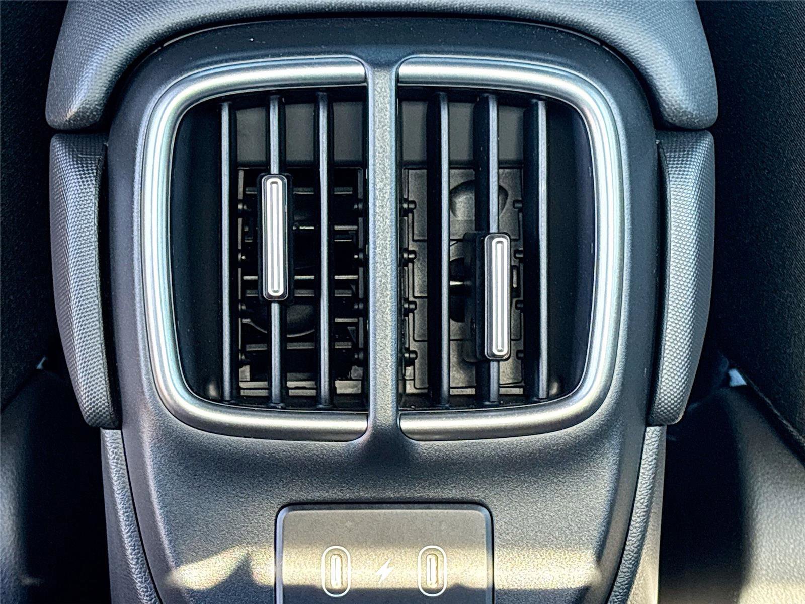 Used 2024 Hyundai Ioniq 6 SE image 25