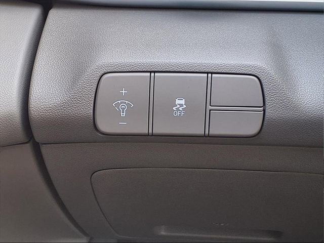 New 2026 Hyundai Elantra Sport image 20