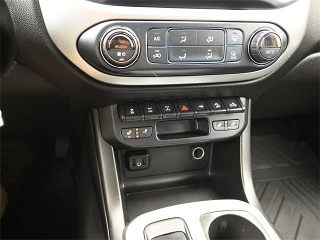 Used 2019 Chevrolet Colorado ZR2 image 28