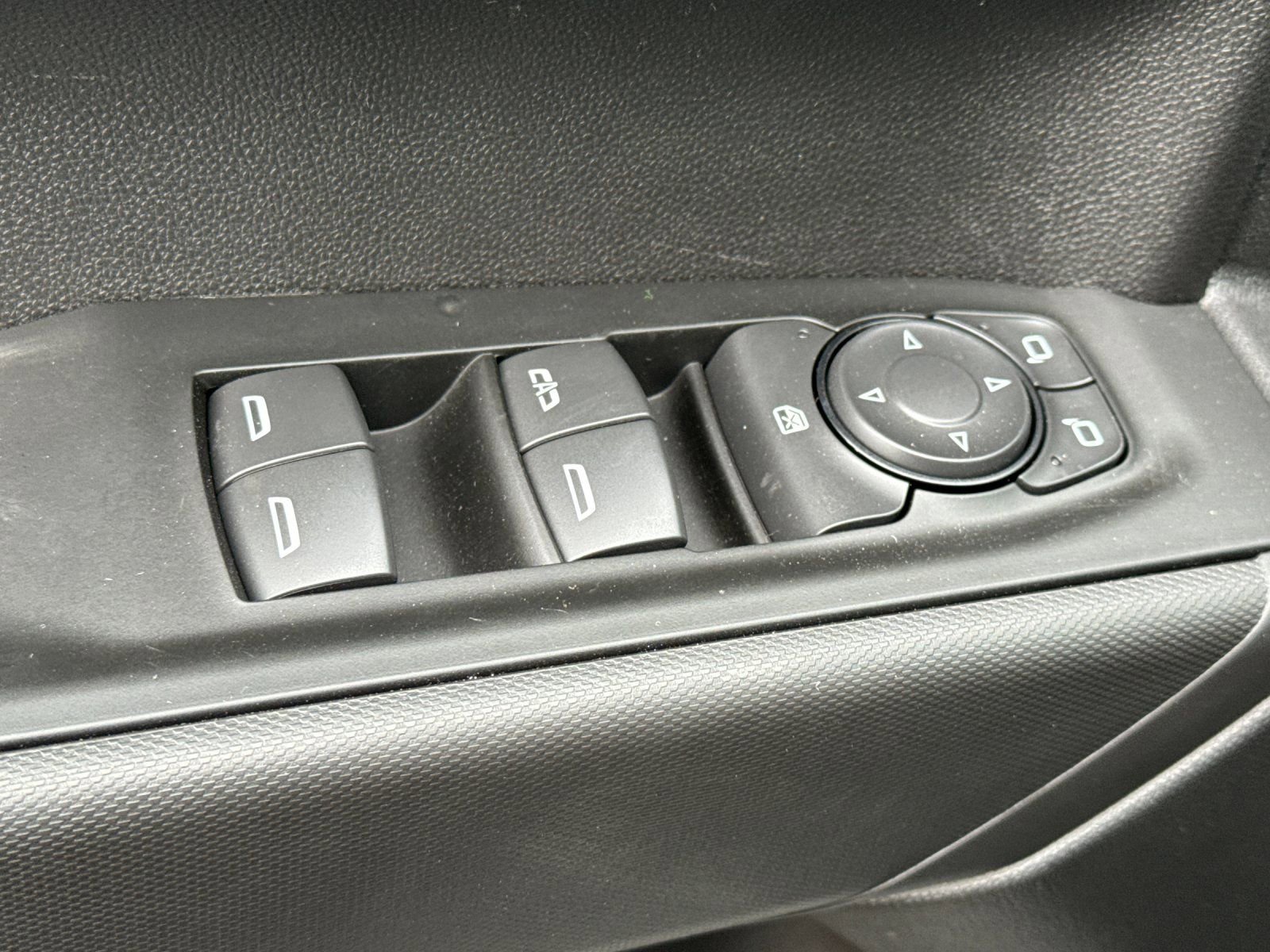 New 2026 Chevrolet Silverado 1500 W/T w/ WT Value Package image 11