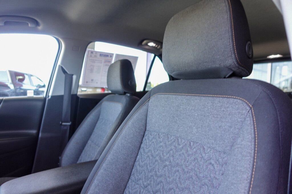 Used 2024 Chevrolet Equinox LT image 12