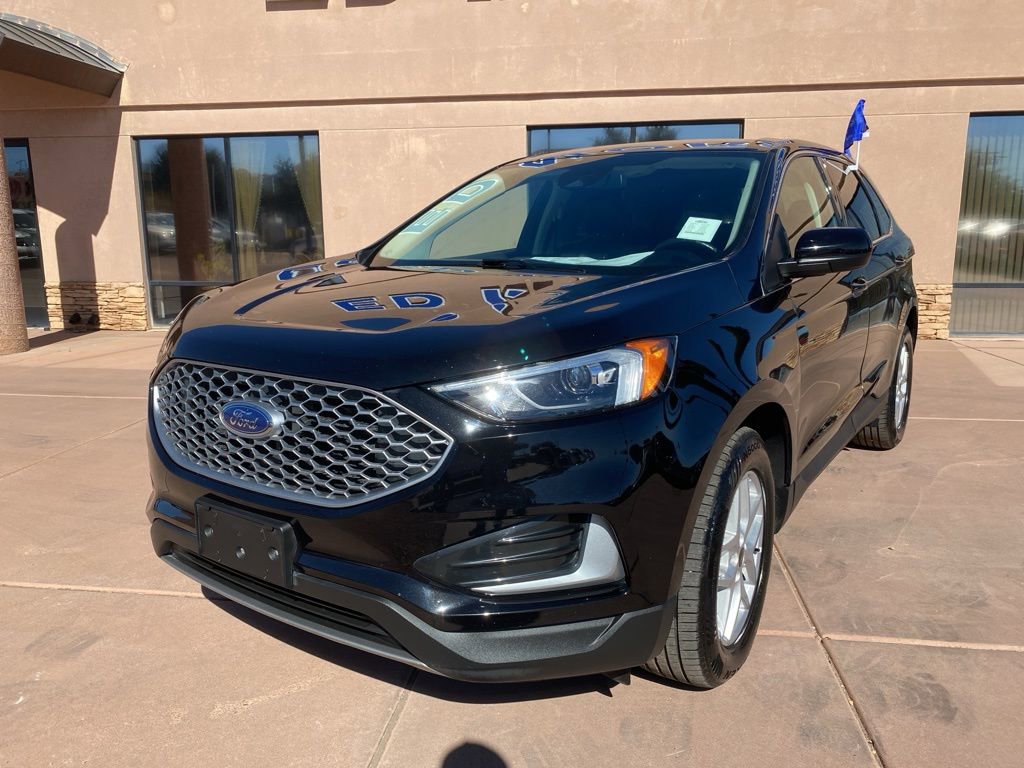 Certified 2023 Ford Edge SEL AWD/4WD image 2