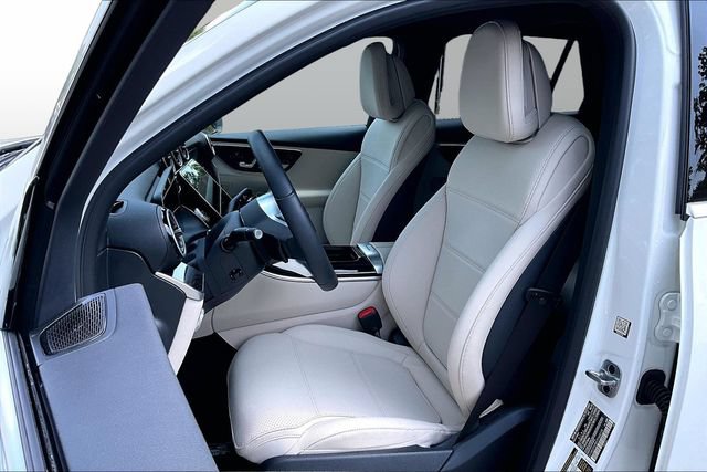Certified 2026 Mercedes-Benz GLC 300 4MATIC image 13