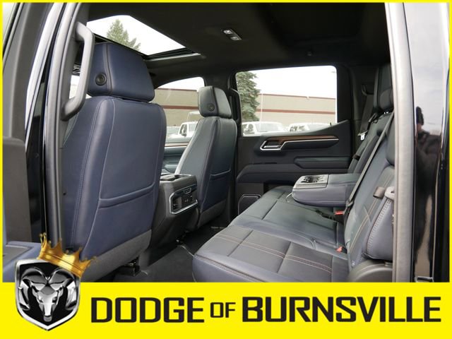 Used 2022 Chevrolet Silverado 1500 High Country w/ High Country Premium Package image 18