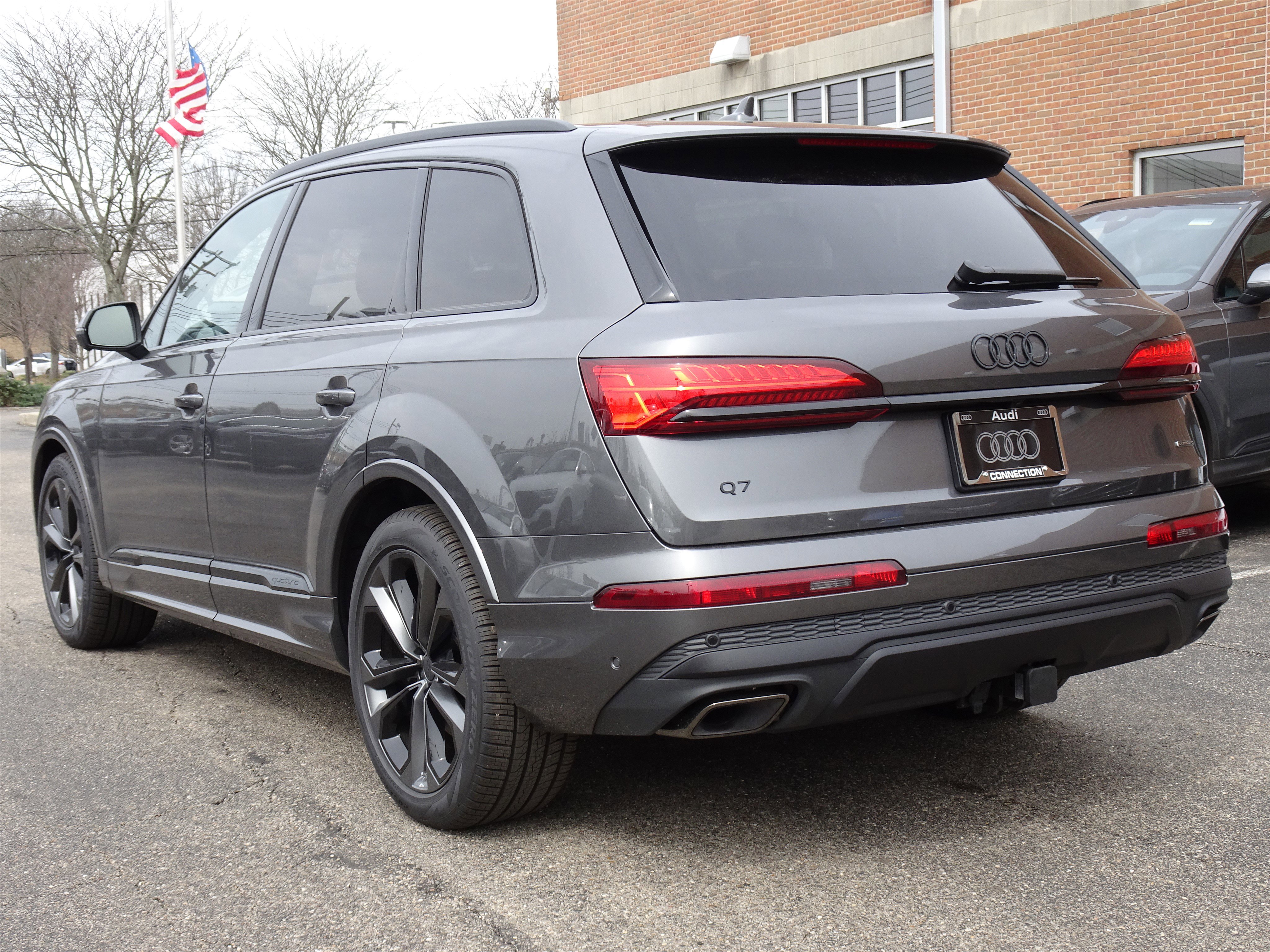 New 2026 Audi Q7 3.0T Premium Plus AWD/4WD image 3