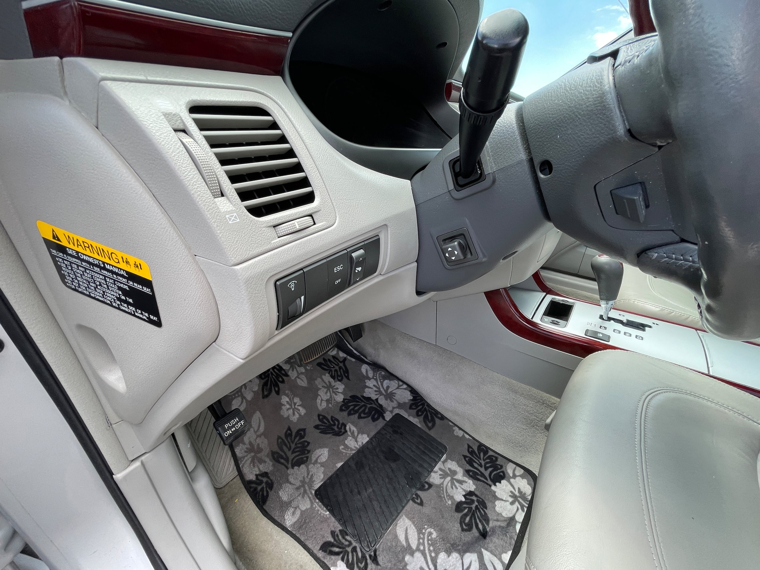 Used 2006 Hyundai Azera Limited FWD image 14