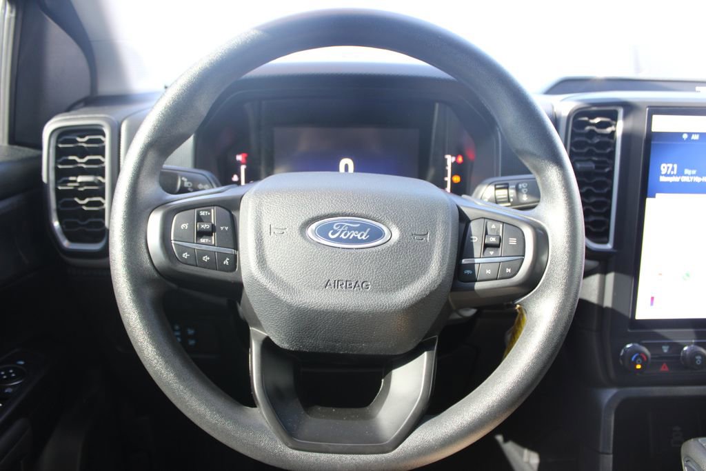 Used 2024 Ford Ranger XL image 33