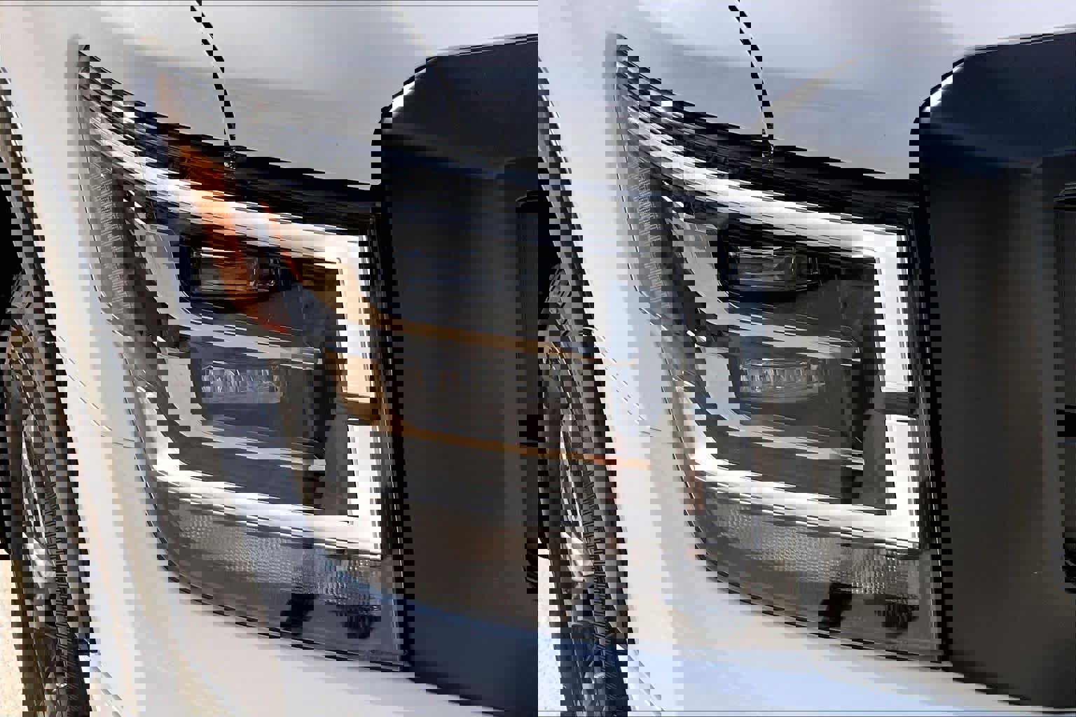 Used 2024 Nissan Titan PRO-4X w/ Pro-4x Convenience Package image 28