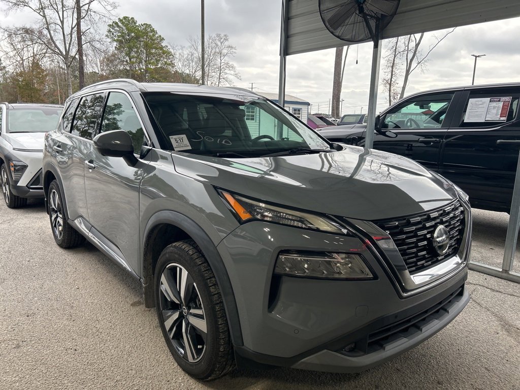 Used 2021 Nissan Rogue SL w/ Premium Package