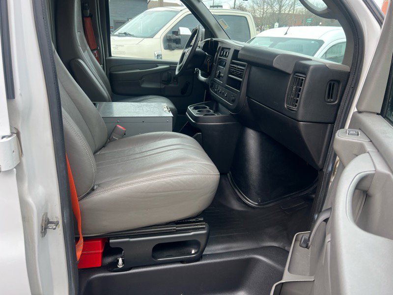 Used 2013 Chevrolet Express 2500 2500 Cargo image 10