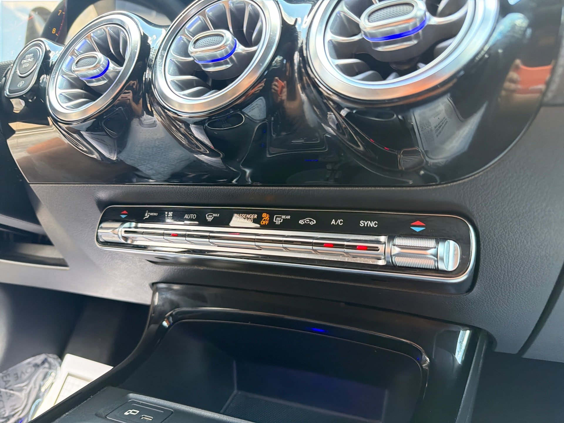 Used 2021 Mercedes-Benz A 220 w/ Premium Package image 17