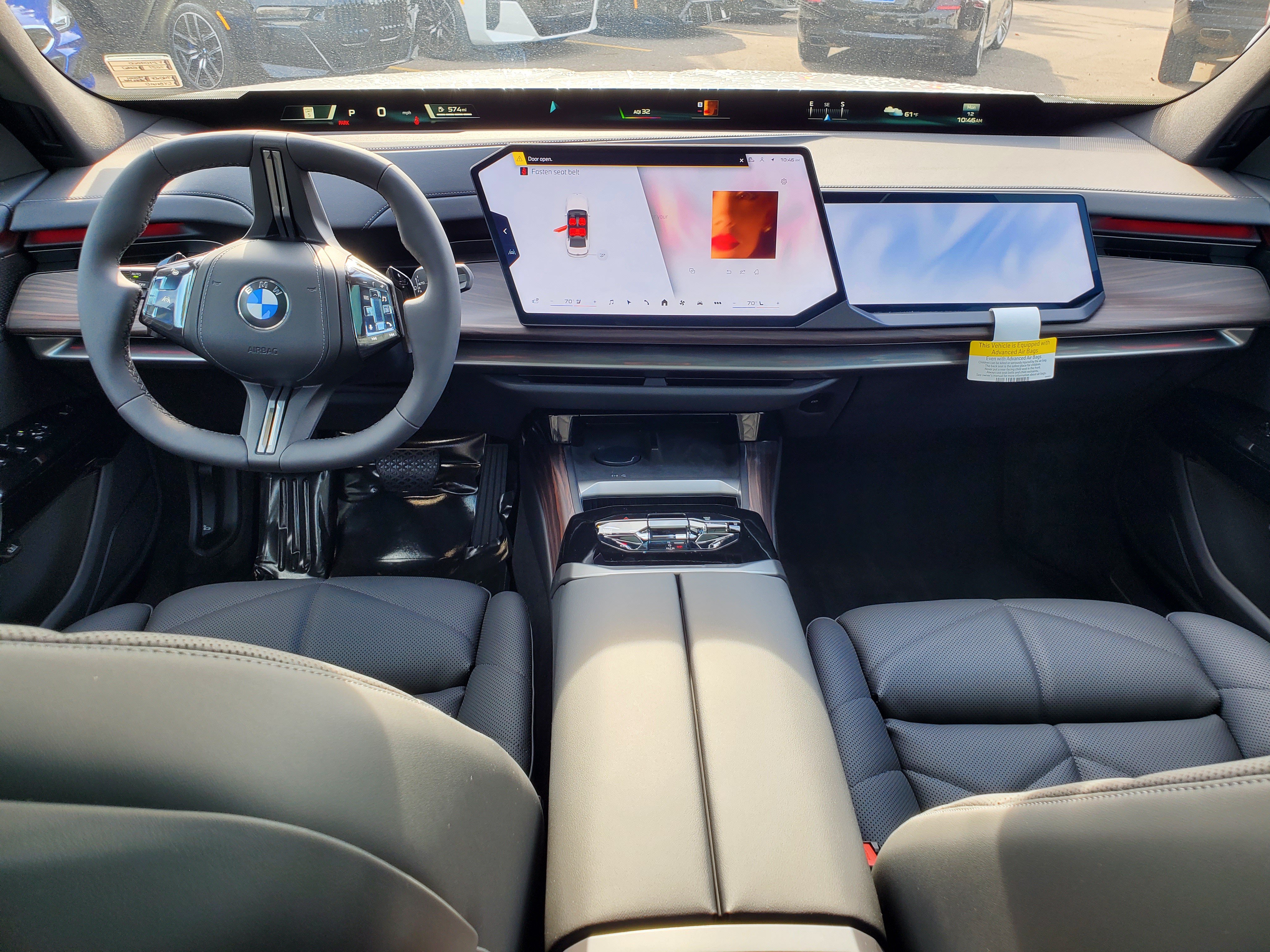 New 2027 BMW 740i xDrive w/ Premium Package AWD/4WD image 28