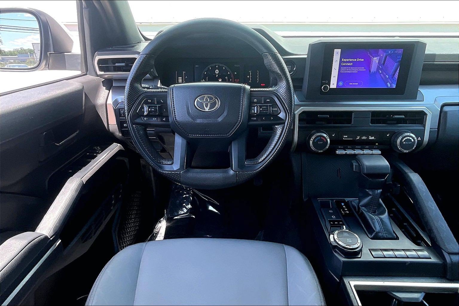 Used 2024 Toyota Tacoma SR5 AWD/4WD image 6