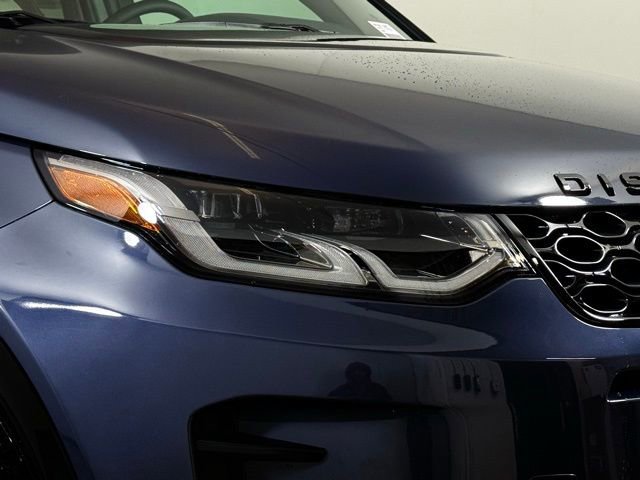 New 2025 Land Rover Discovery Sport Dynamic SE image 14