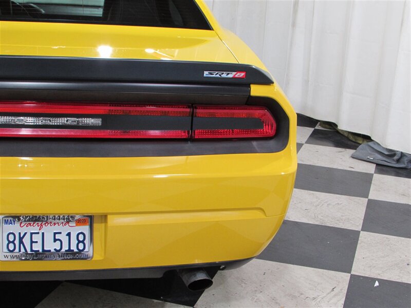 Used 2010 Dodge Challenger SRT8 w/ SRT Option Group II RWD image 24