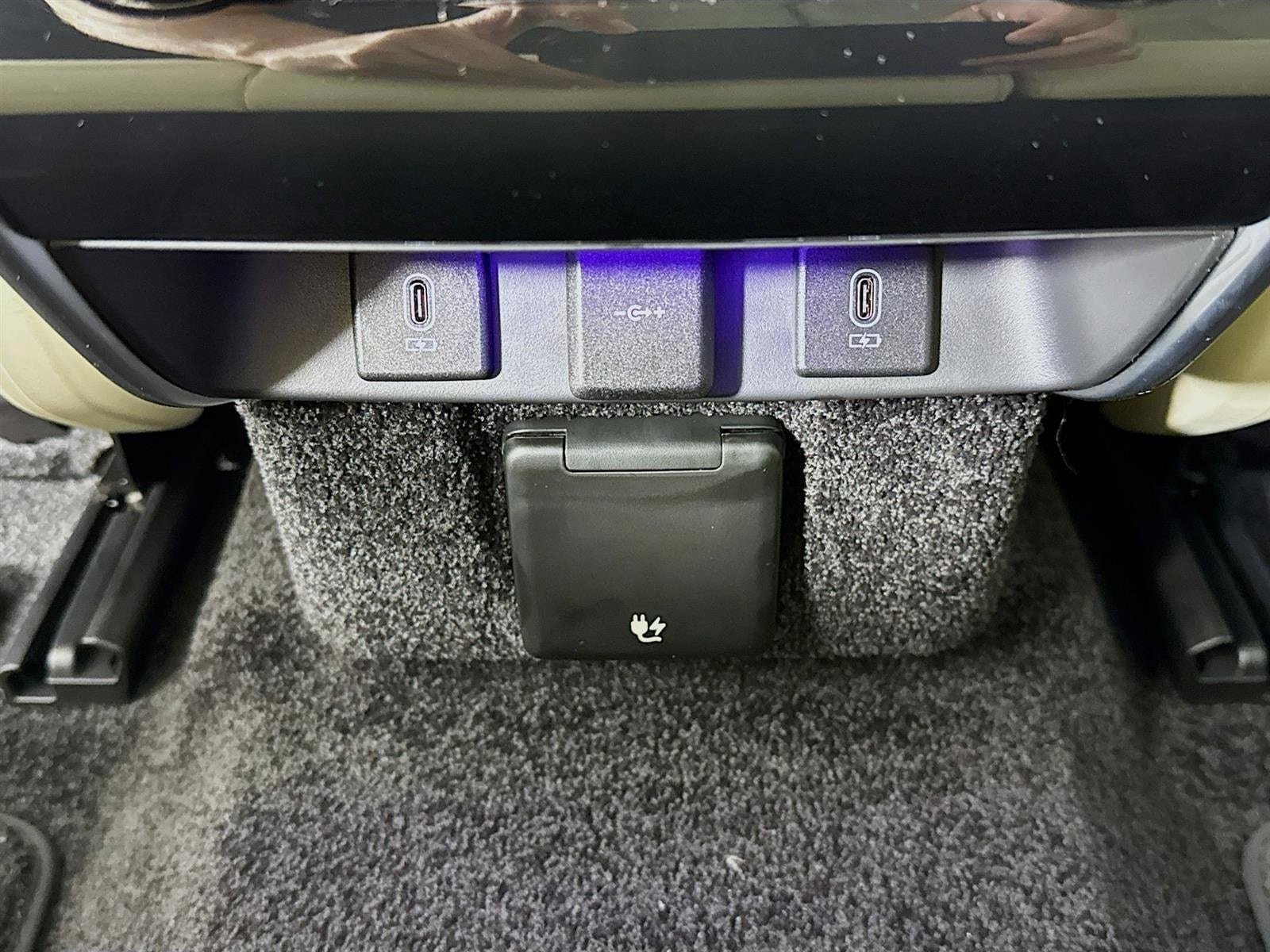 New 2026 Land Rover Range Rover SE AWD/4WD image 28
