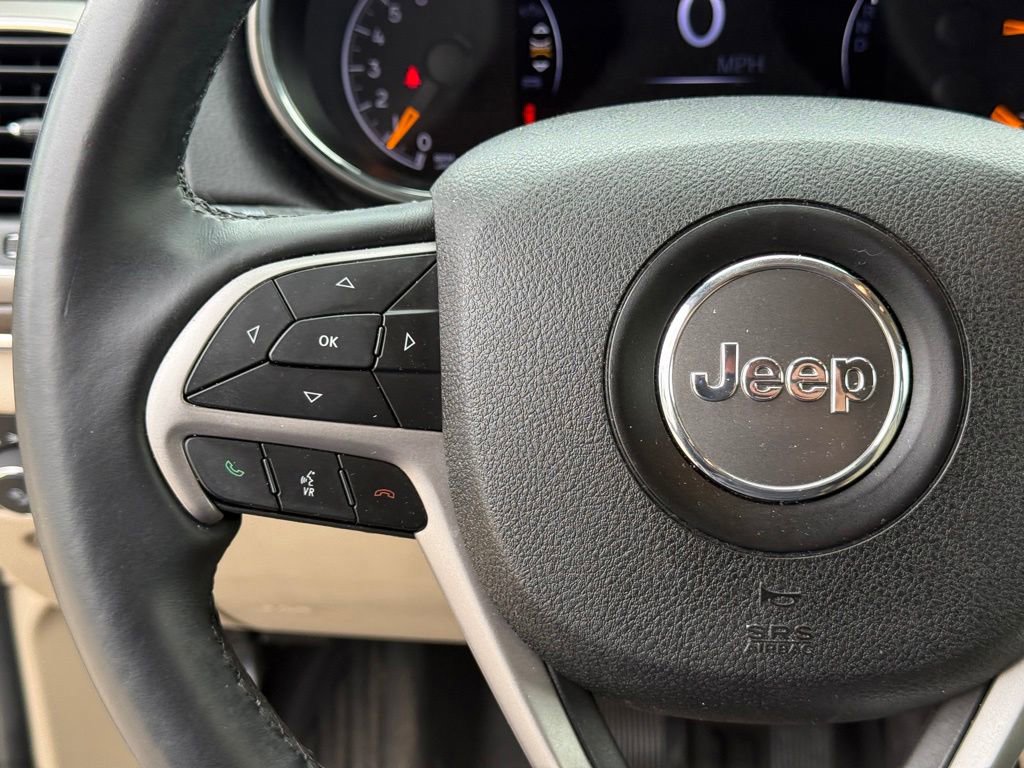 Used 2018 Jeep Grand Cherokee Limited AWD/4WD image 15