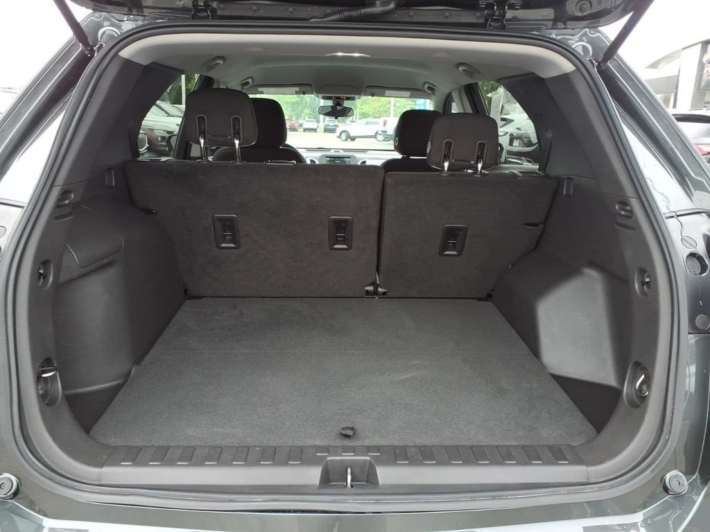 Certified 2019 Chevrolet Equinox LS w/ LS Convenience Package FWD image 11