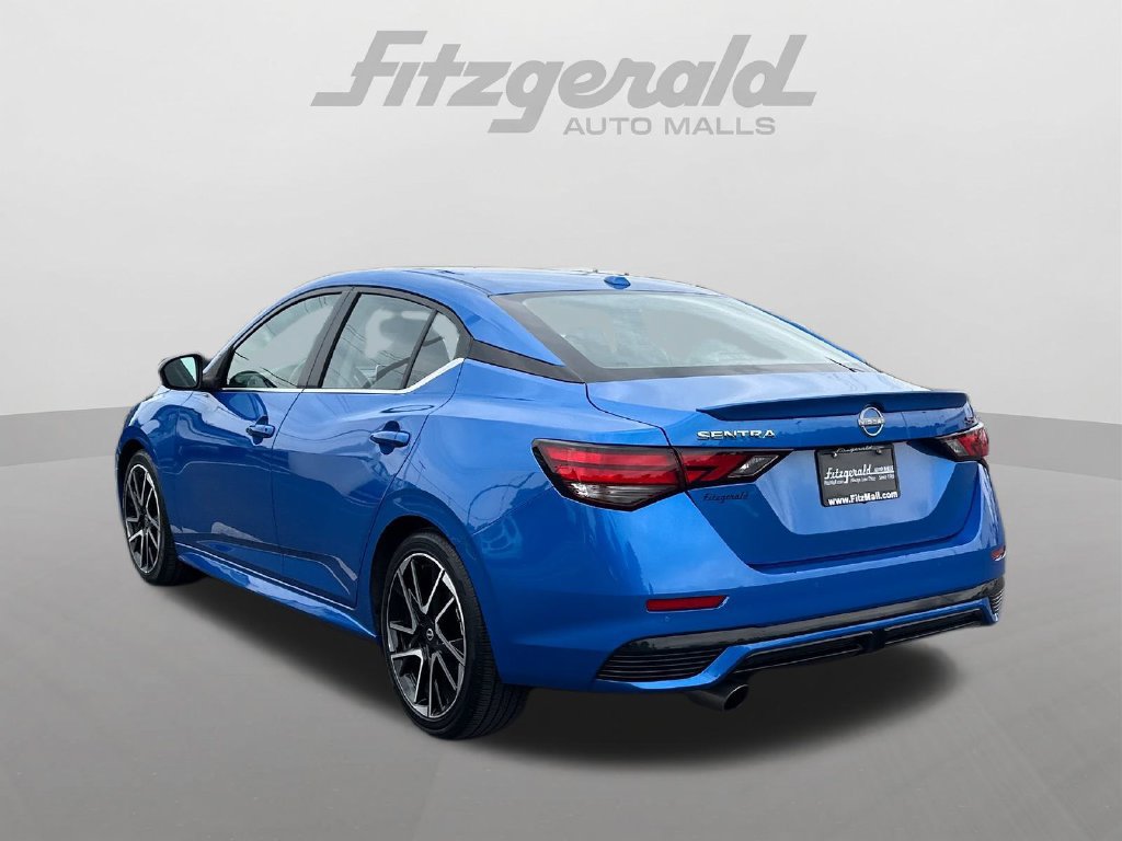 Used 2025 Nissan Sentra SR FWD image 6