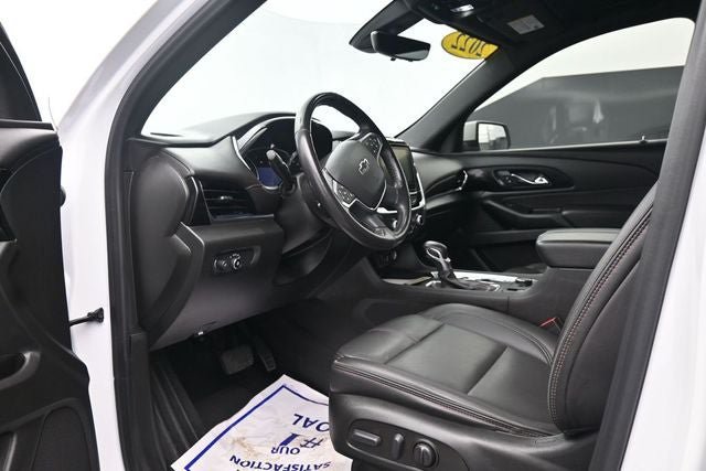Used 2022 Chevrolet Traverse RS AWD/4WD image 13