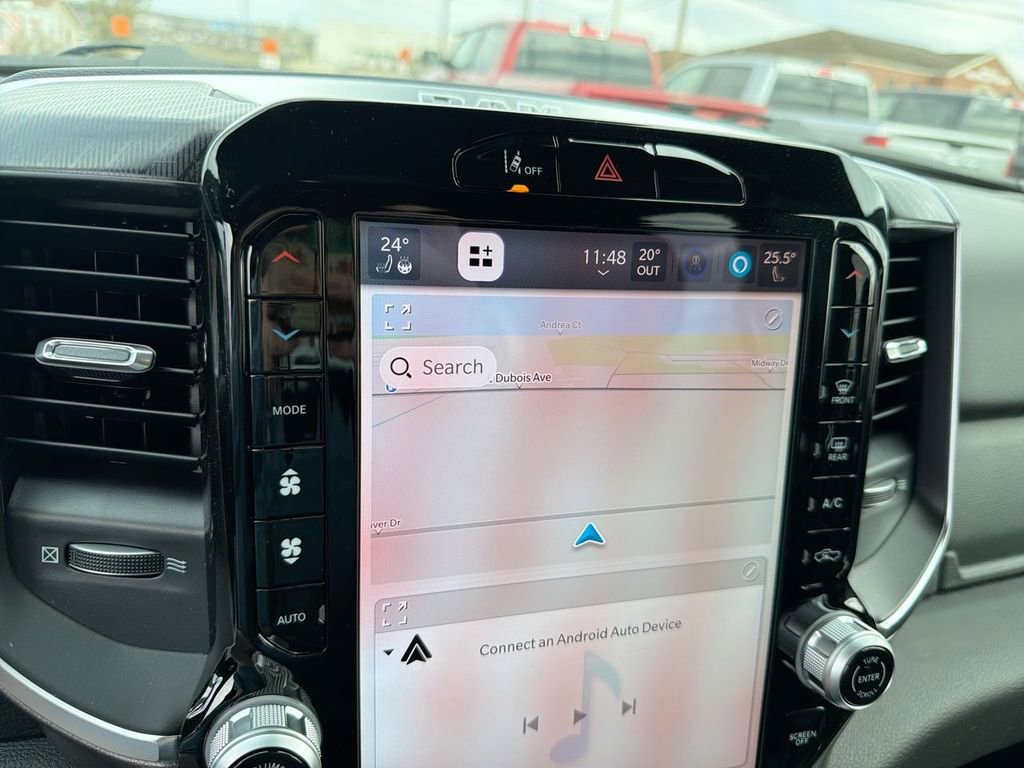 New 2026 RAM 1500 4x4 Crew Cab image 25