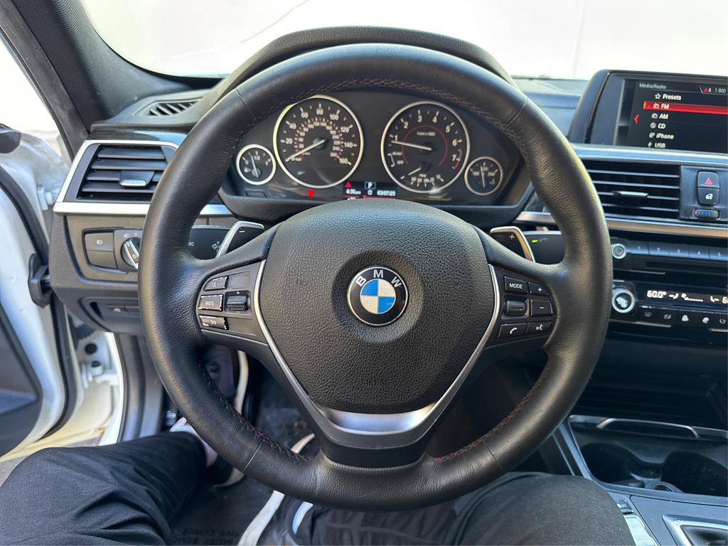 Used 2018 BMW 330i Sedan RWD image 17