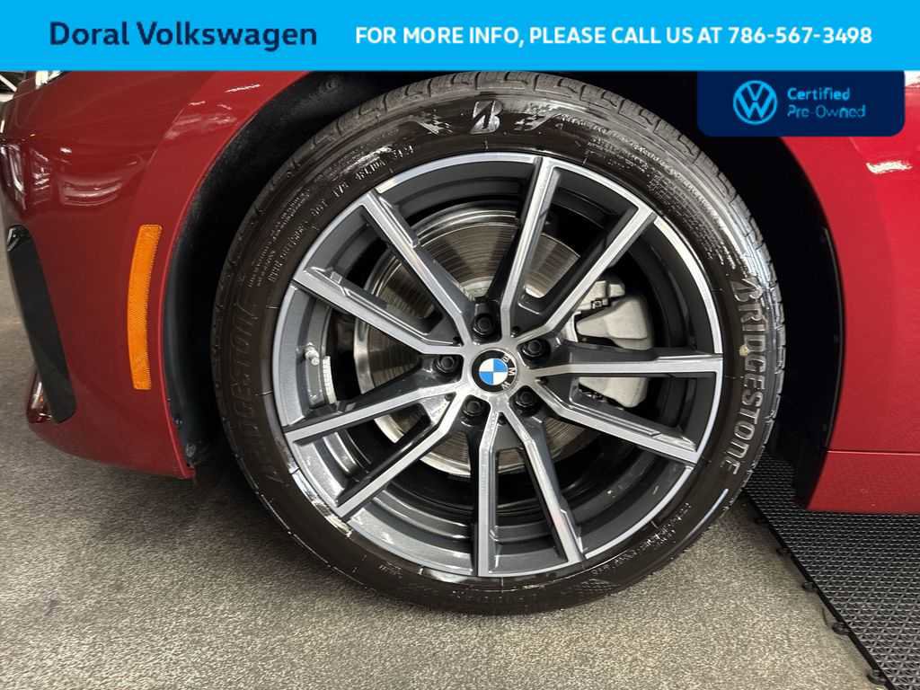 Used 2025 BMW 230i Coupe RWD image 9