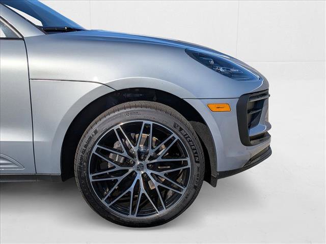 New 2025 Porsche Macan image 11