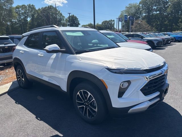 New 2026 Chevrolet TrailBlazer LT w/ Convenience Package image 3