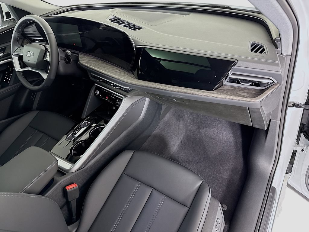 Used 2026 Audi Q5 Premium w/ Convenience Package AWD/4WD image 18