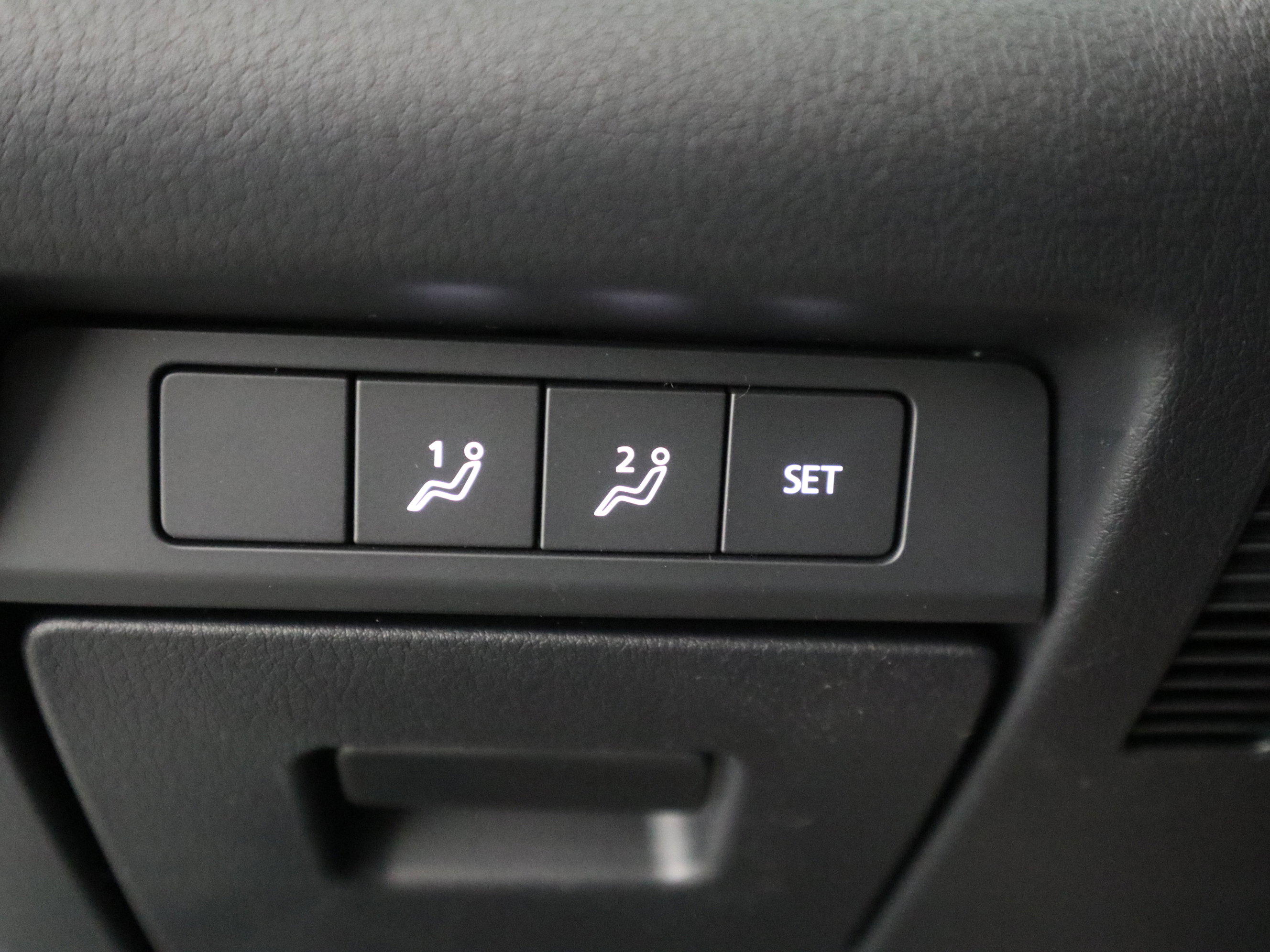 New 2026 MAZDA CX-30 AWD 2.5 S w/ Select Sport Pkg image 27