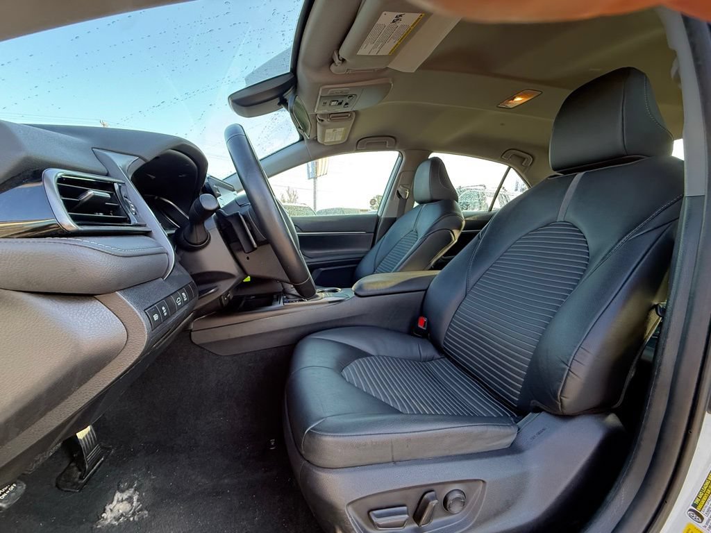 Used 2024 Toyota Camry SE FWD image 20