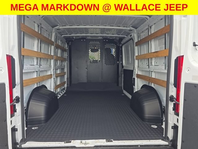 Used 2025 RAM ProMaster 2500 w/ U-Haul Equipment Group FWD image 2