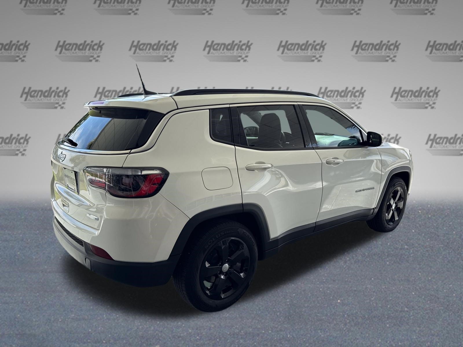 Used 2021 Jeep Compass Latitude FWD image 9