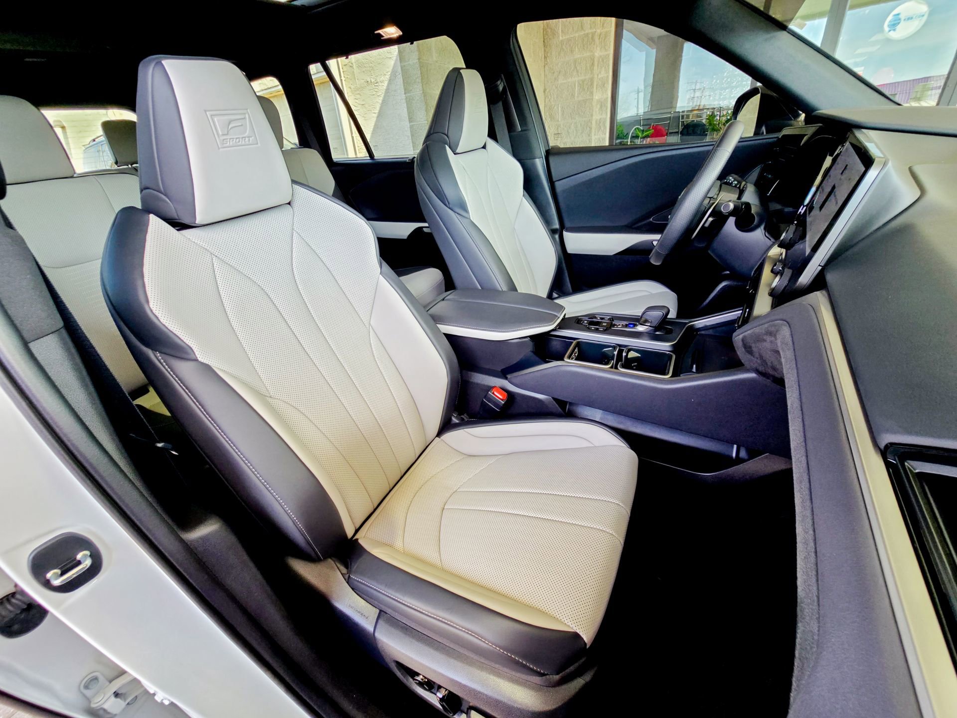 Used 2026 Lexus TX 350 AWD w/ Technology Package image 35