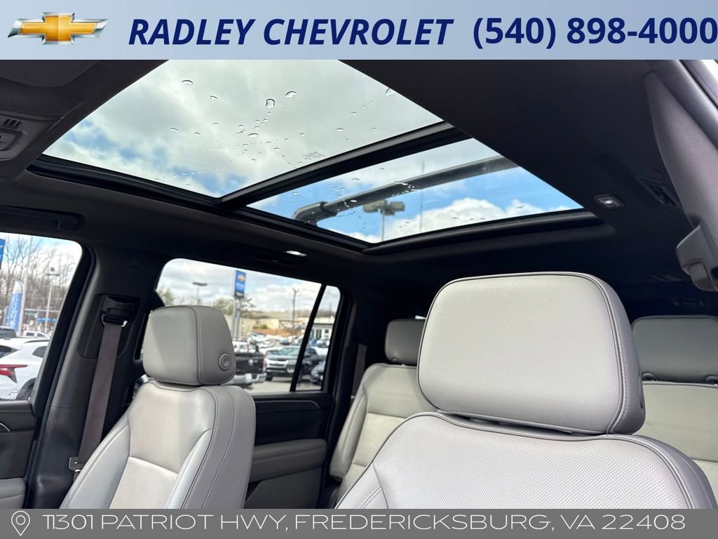 Certified 2023 GMC Yukon XL SLT image 2