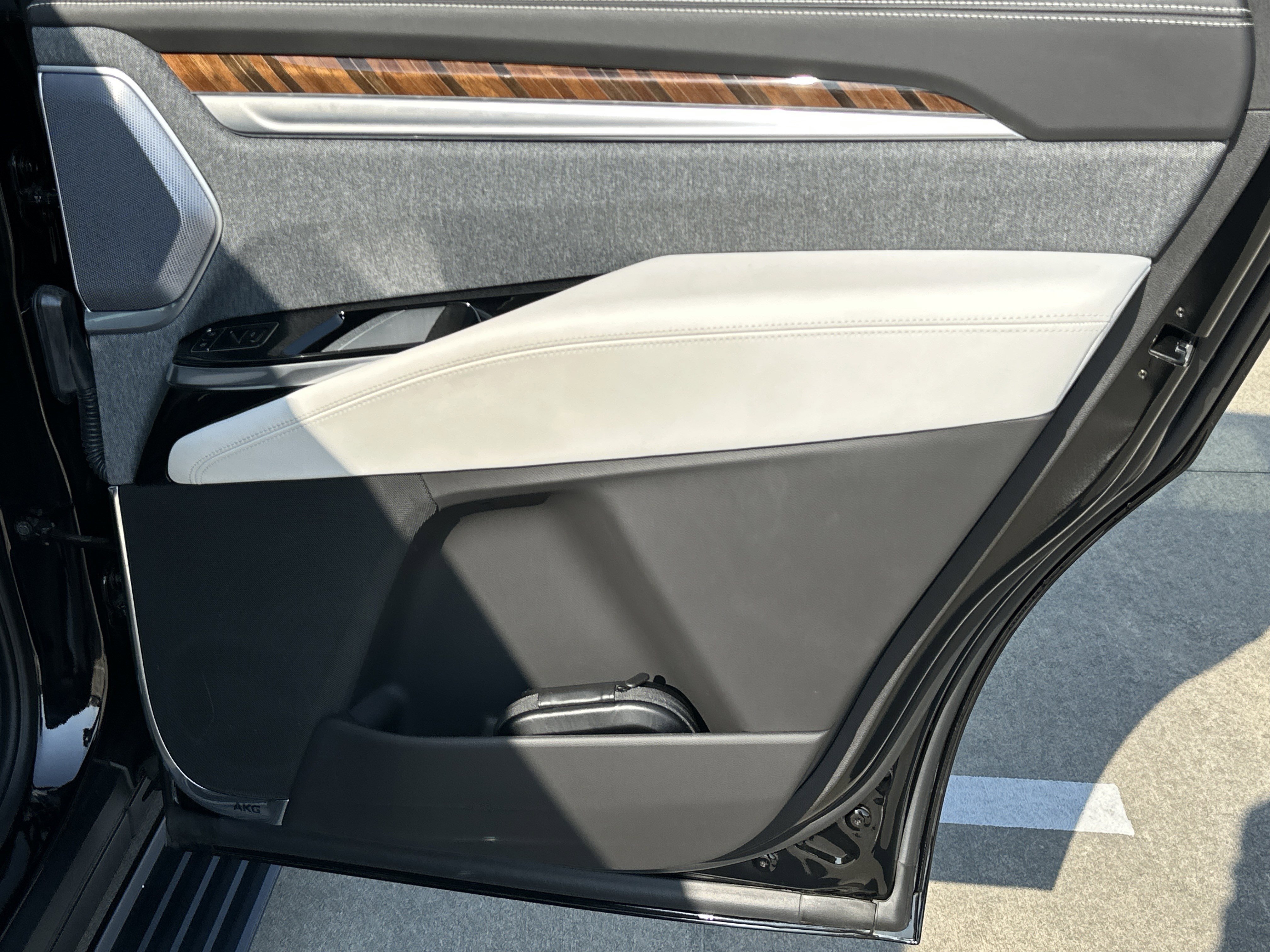 Certified 2025 Cadillac Escalade Sport Platinum image 17