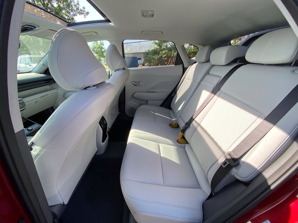 New 2026 Hyundai Kona Limited FWD image 28